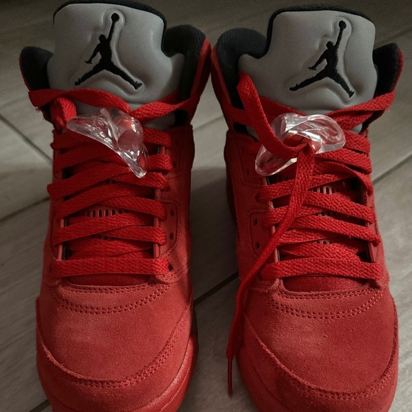 BRAND NEW AIR Jordan Retro 5 "Red Suede" SZE 4Y - Picture 2 of 8